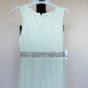NWT Tween Diva Sz 16 Flowergirl Bridesmaid Dress